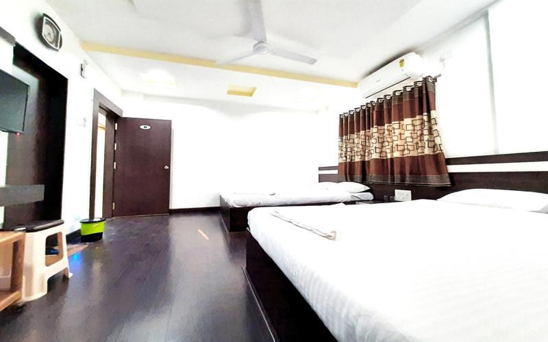 Hotel United House Shirdi Eksteriør bilde