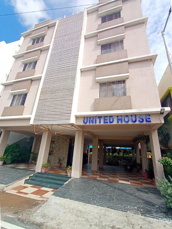 Hotel United House Shirdi Eksteriør bilde